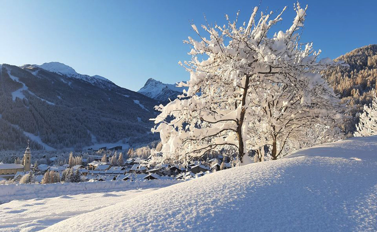 La conca di Bardonecchia dopo l'abbondante nevicata di inizio dicembre 2019